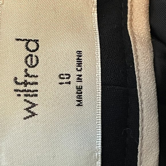 Aritzia WILFRED Jallade Skirt Black Size 10 - Picture 7 of 7